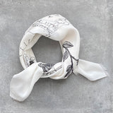 ROSE SKULL SCARF WHITE