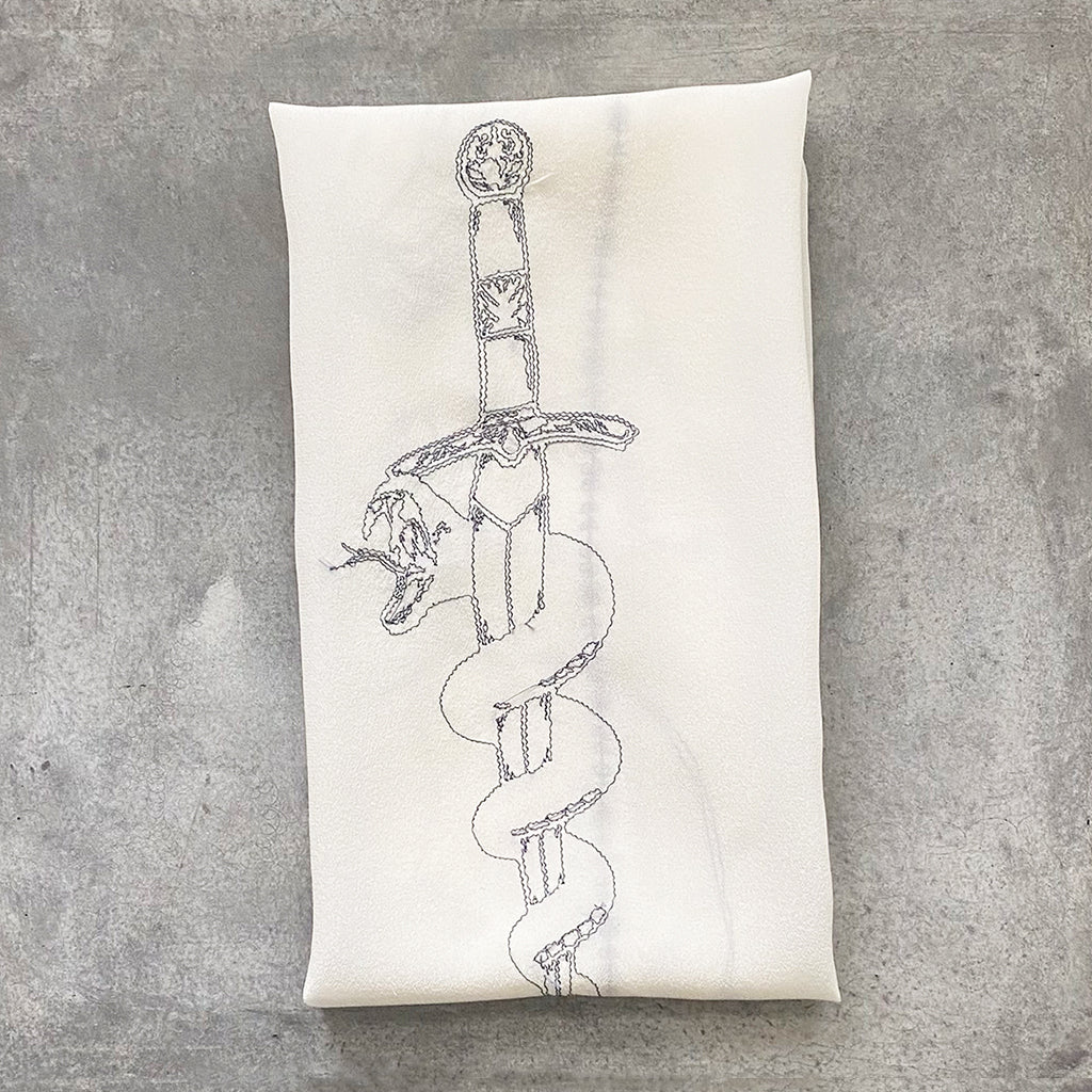 DAGGER SCARF